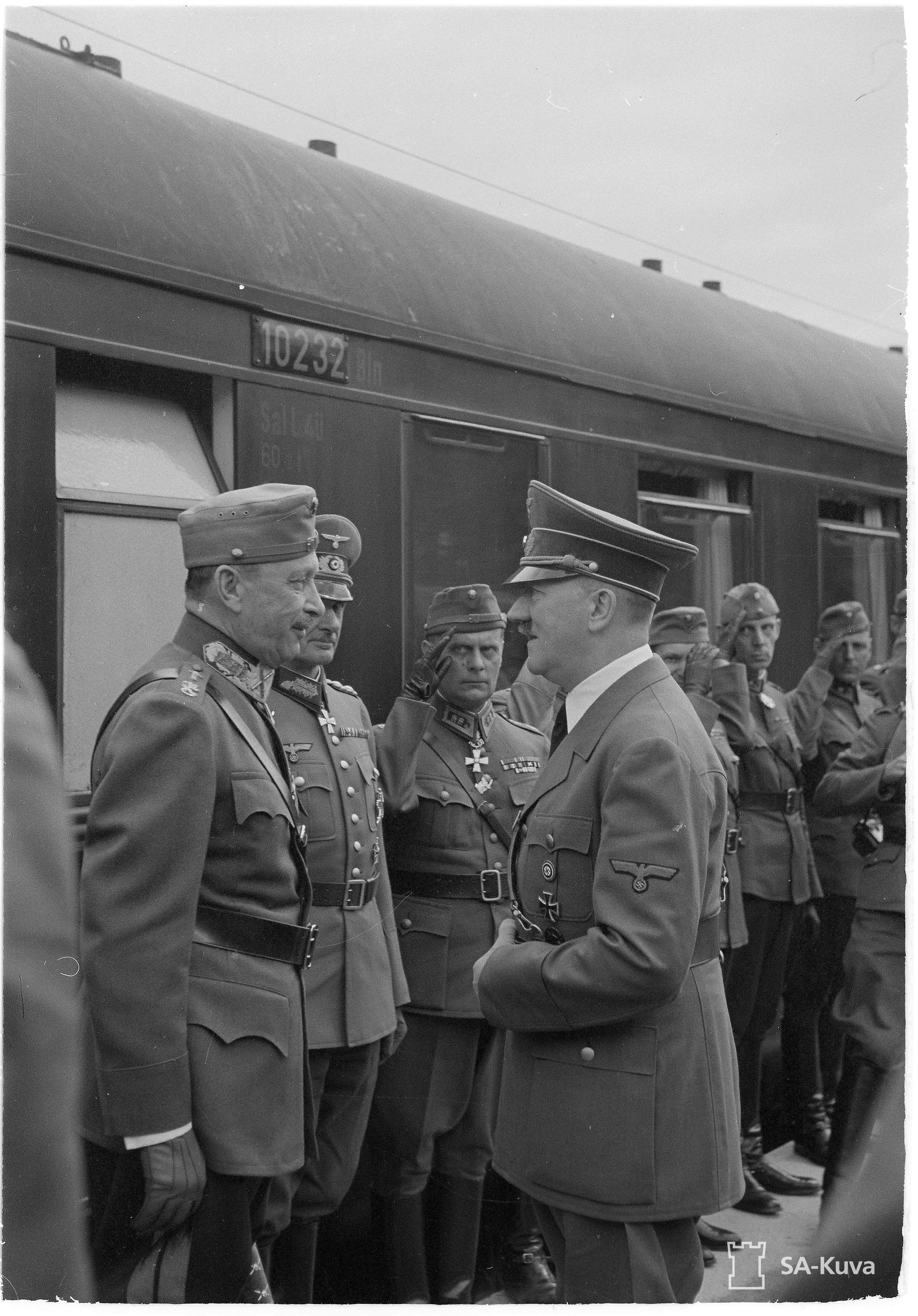 Adolf Hitler greets Mannerheim at his arrival in Rastenburg